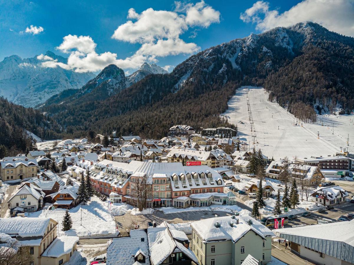 Ramada Hotel & Suites Kranjska Gora Exterior photo