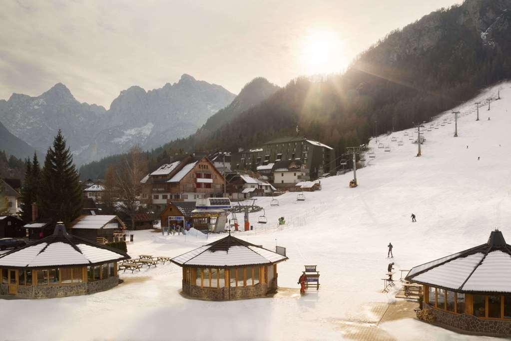 Ramada Hotel & Suites Kranjska Gora Exterior photo