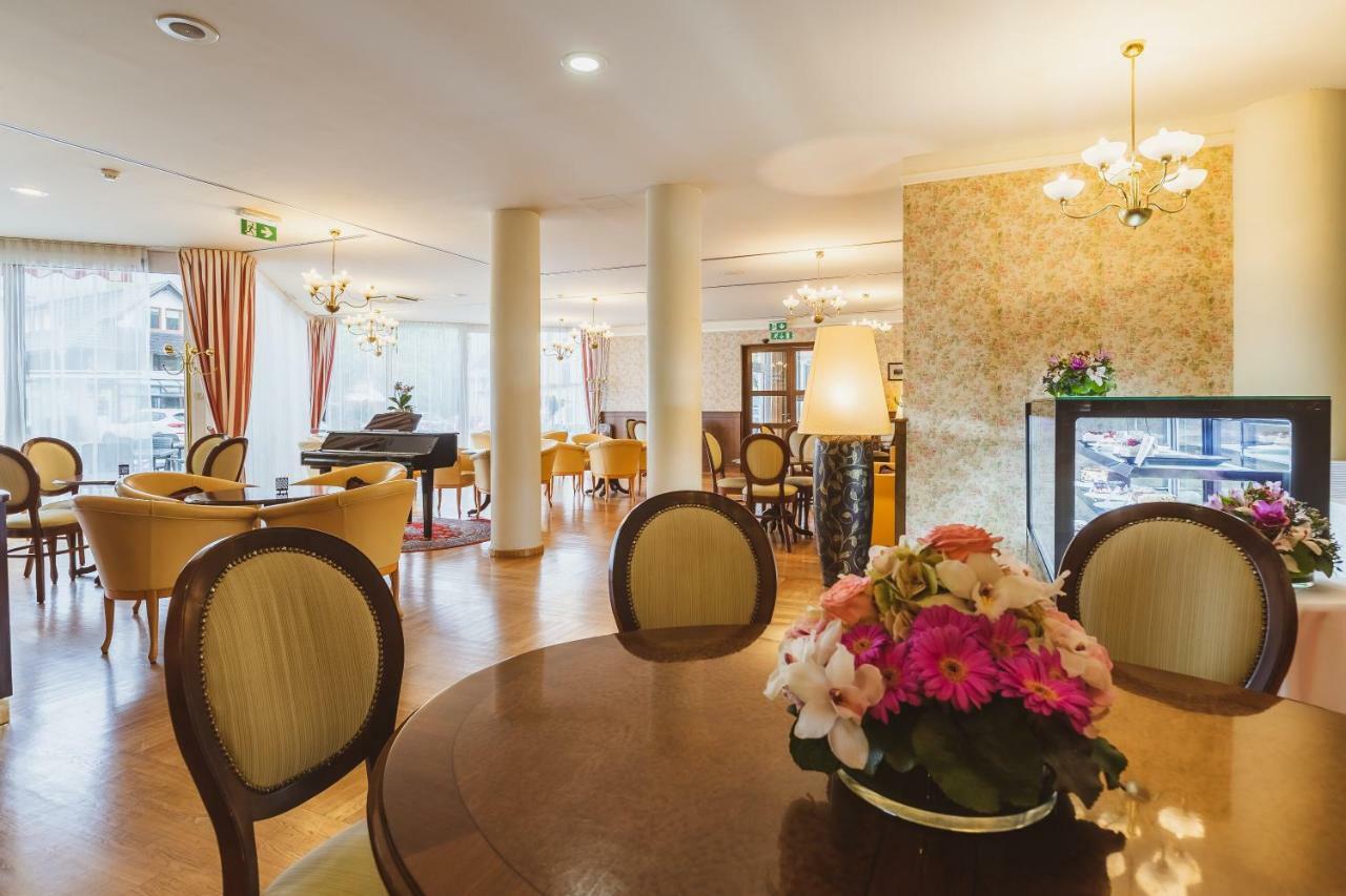 Ramada Hotel & Suites Kranjska Gora Exterior photo
